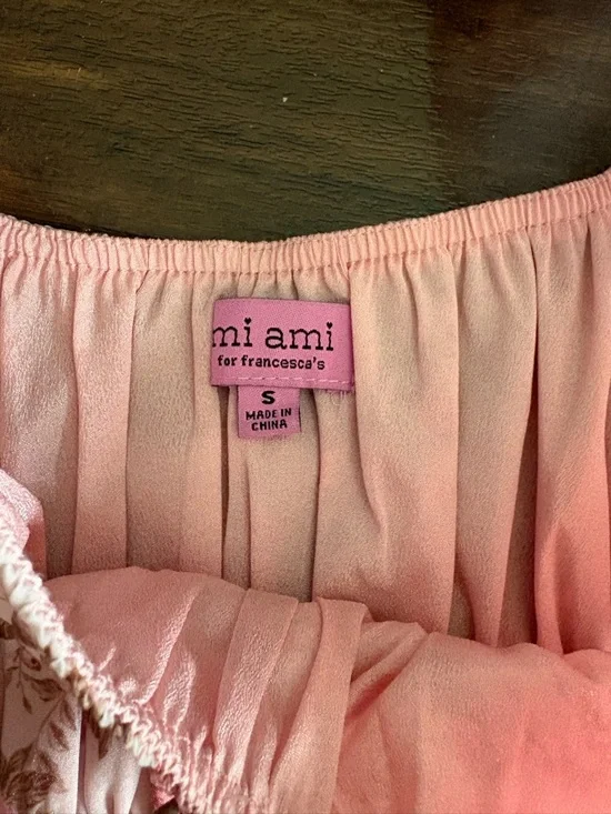 miami Francesca’s Blush Pink Floral Puff-Sleeve Mini Dress - Picture 4 of 4